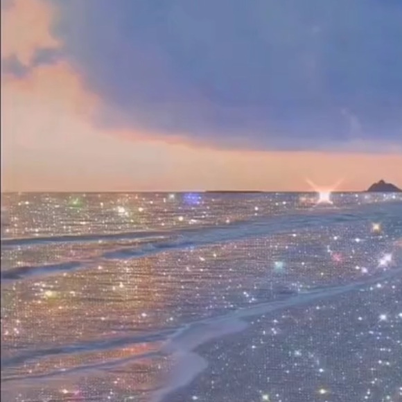 Meet your Posher, Alecia - Picture 1 of 1